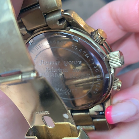 Michael Kors watch - Picture 4 of 4